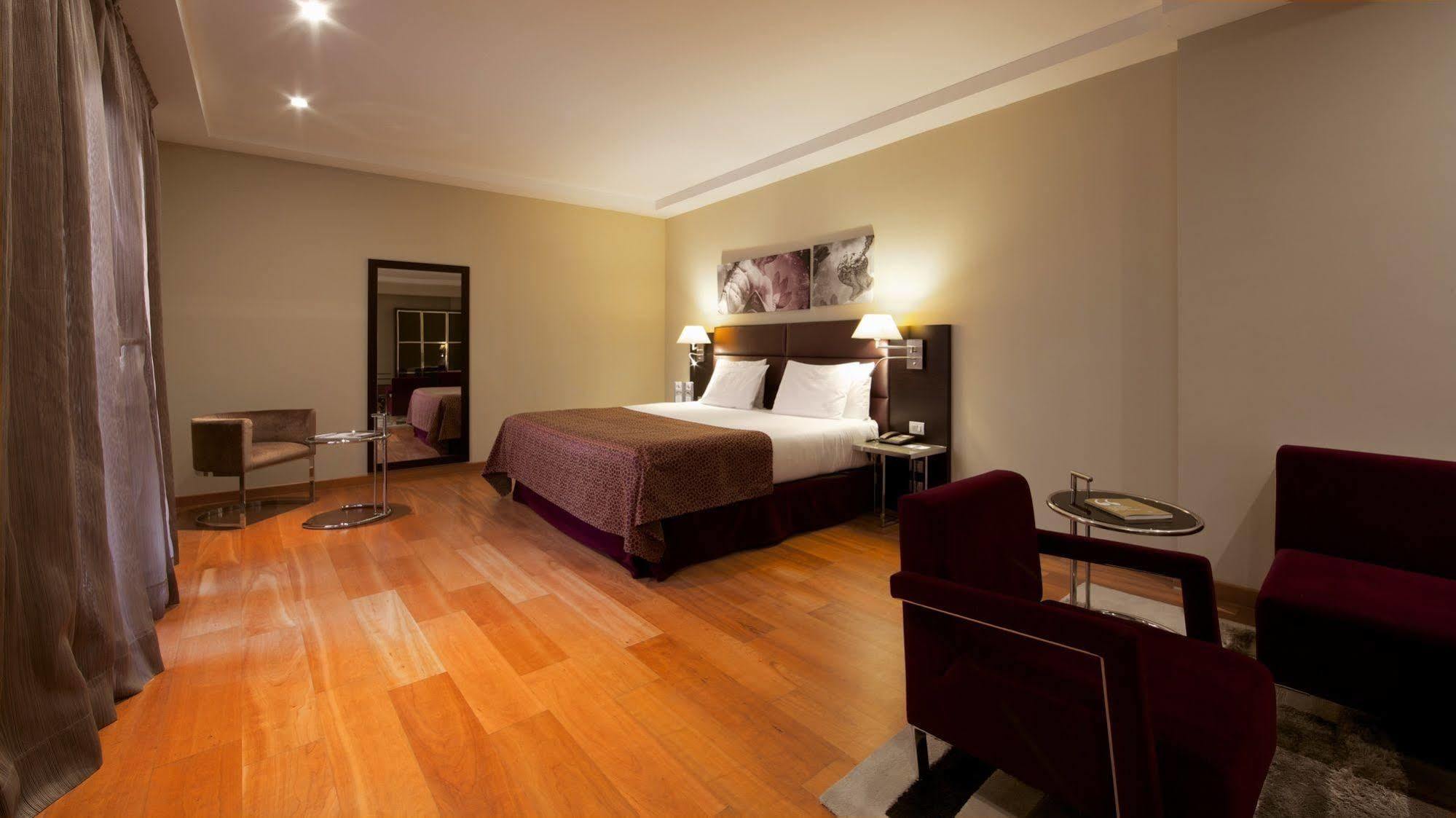 Hotel Eurostars Roma Aeterna Esterno foto